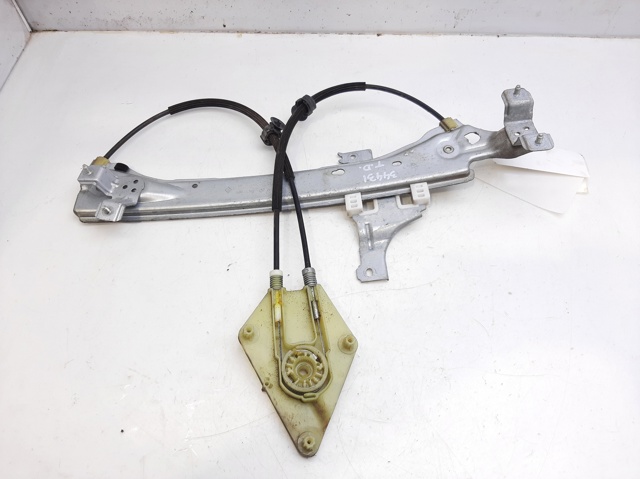 827200008R Renault (RVI)