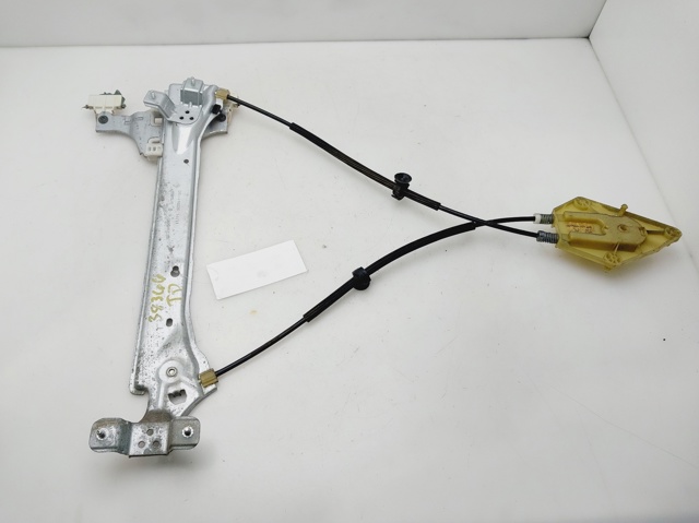 827200008R Renault (RVI)