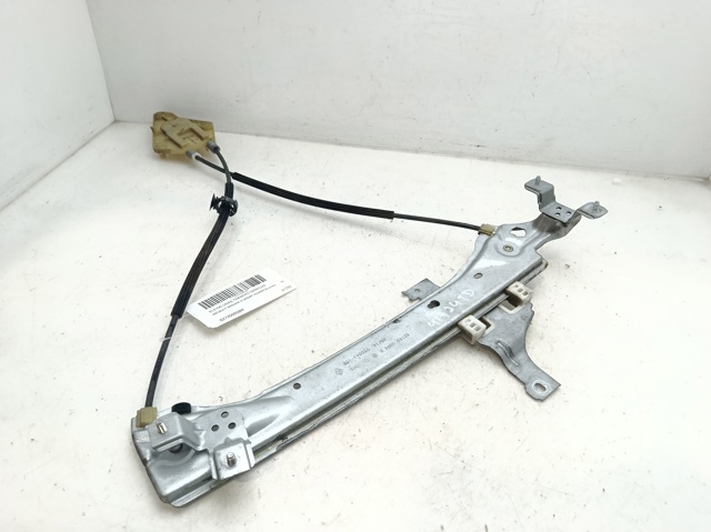827200008R Renault (RVI)