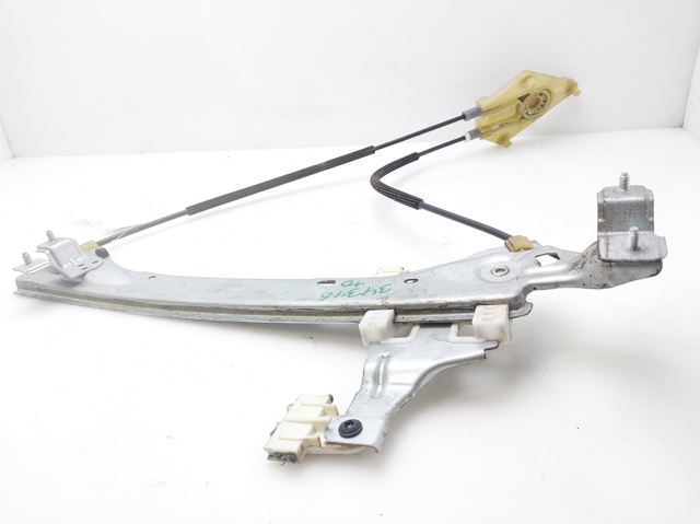 827200008R Renault (RVI)