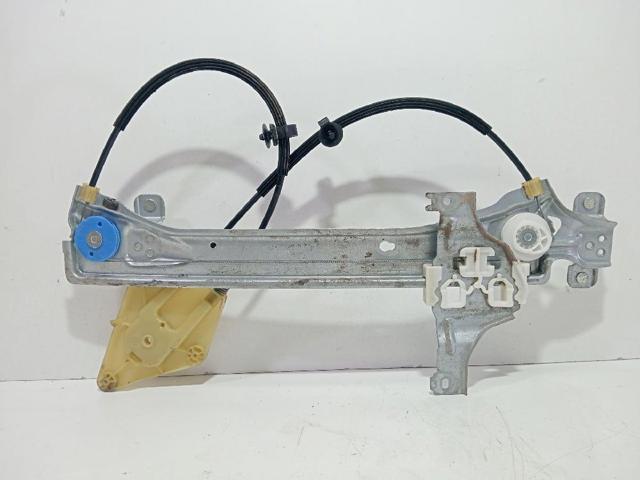 827210003R Renault (RVI)