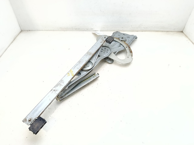 827210006R Renault (RVI)