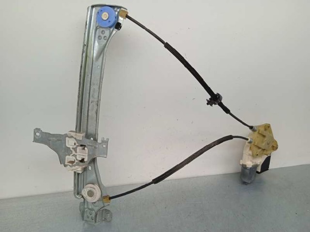 827210008R Renault (RVI)