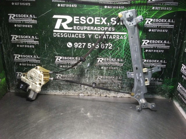 827210008R Renault (RVI)