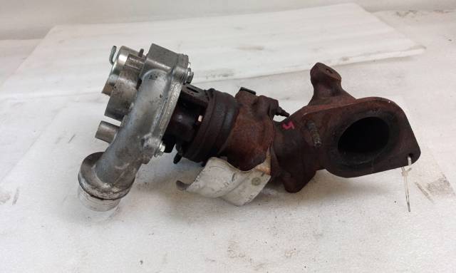 82728353 Renault (RVI)