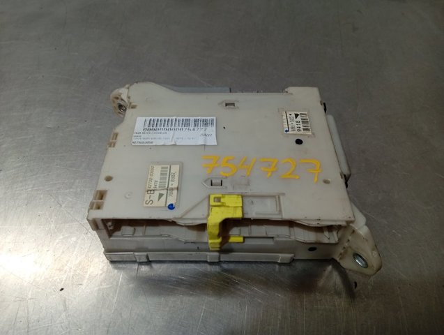 Blok komfortu 8273053050 TOYOTA