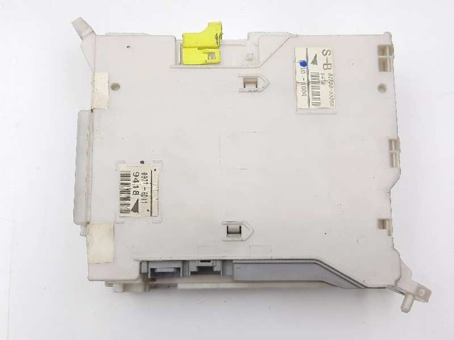 Blok komfortu 8273053050 TOYOTA