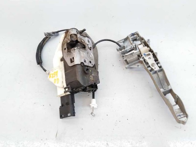 Zamek drzwi przednich prawych 828405 PEUGEOT