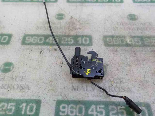 Zamek maski 82A823509 VAG