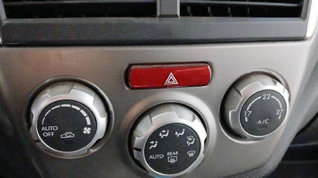 Przycisk włączania światła awaryjnego do Subaru Forester S12, SH