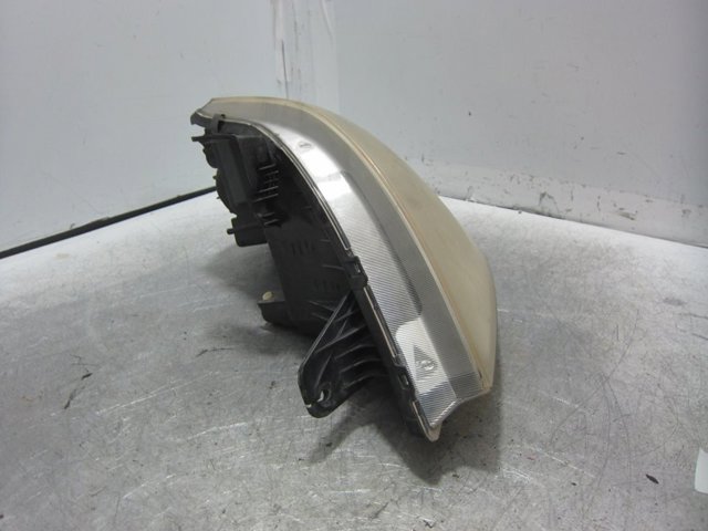 Reflektor lewy SsangYong Rexton 1 RJ