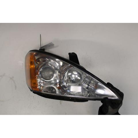 Reflektor prawy 8310209101 SSANG YONG