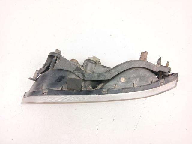 Lampa przeciwmgielna lewa SsangYong Rexton 1 RJ