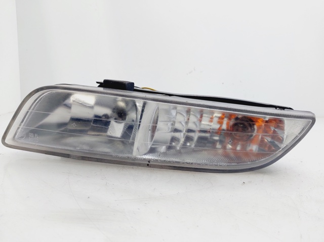Lampa przeciwmgielna lewa 8320108001 SSANG YONG