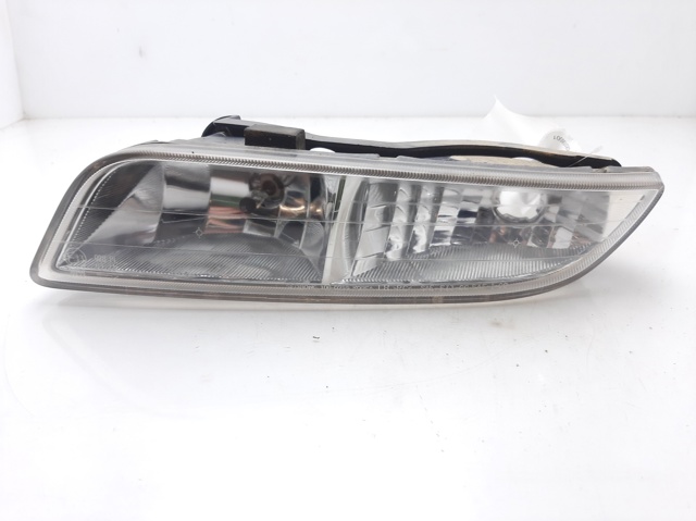 Lampa przeciwmgielna lewa 8320108001 SSANG YONG