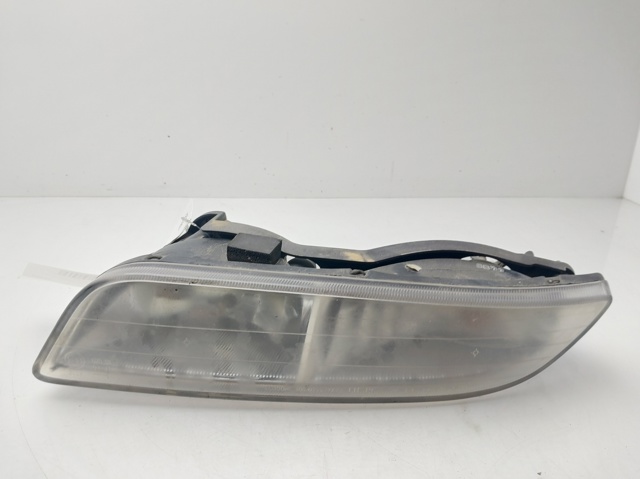 Lampa przeciwmgielna lewa 8320108001 SSANG YONG