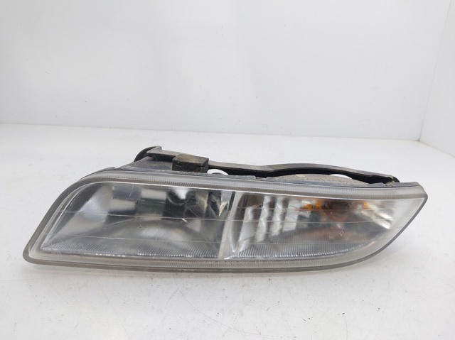 Lampa przeciwmgielna lewa 8320108001 SSANG YONG