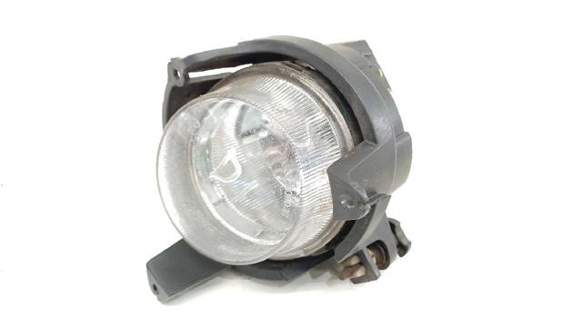 Lampa przeciwmgielna lewa 8320121000 SSANG YONG