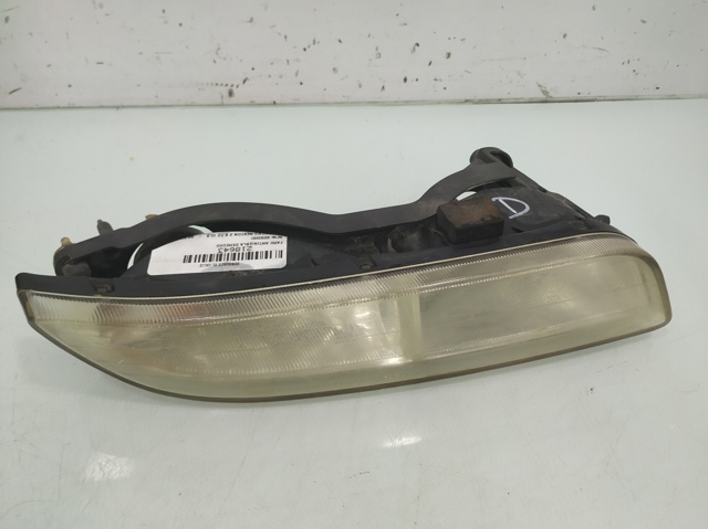 8320208B01 Ssang Yong