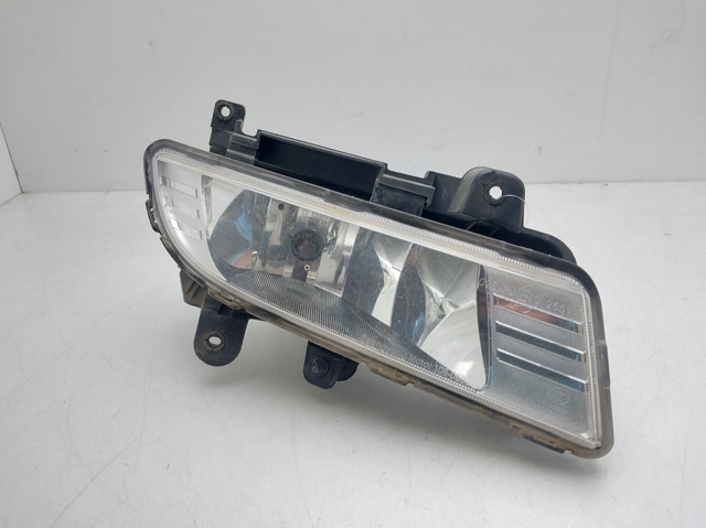 8320208B01 Ssang Yong