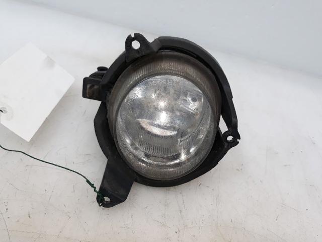 Lampa przeciwmgielna prawa 8320221000 SSANG YONG