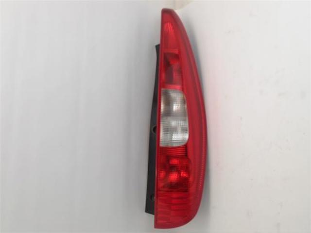 Kupić Lampa zespolona tylna prawa Mitsubishi Colt VII Z3 w dobrej cenie