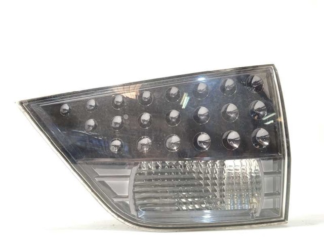 Lampa tylna Mitsubishi Outlander