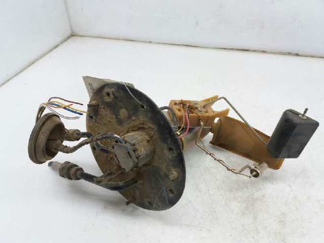 Czujnik poziomu paliwa w zbiorniku do Toyota Corolla E11