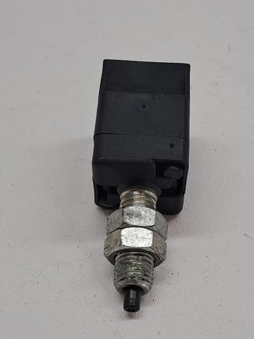 83370AA001 Subaru