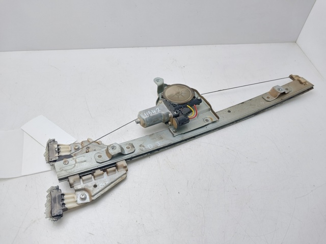 Mechanizm podnoszenia szyby drzwi przednich lewych 8340265J01000 SUZUKI