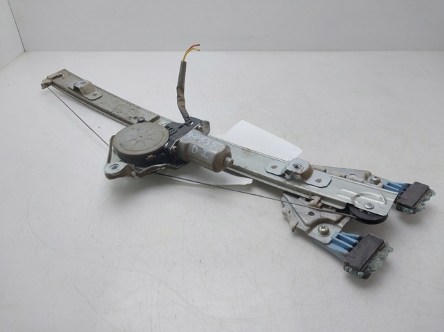 Mechanizm podnoszenia szyby drzwi przednich lewych 8340265J01000 SUZUKI