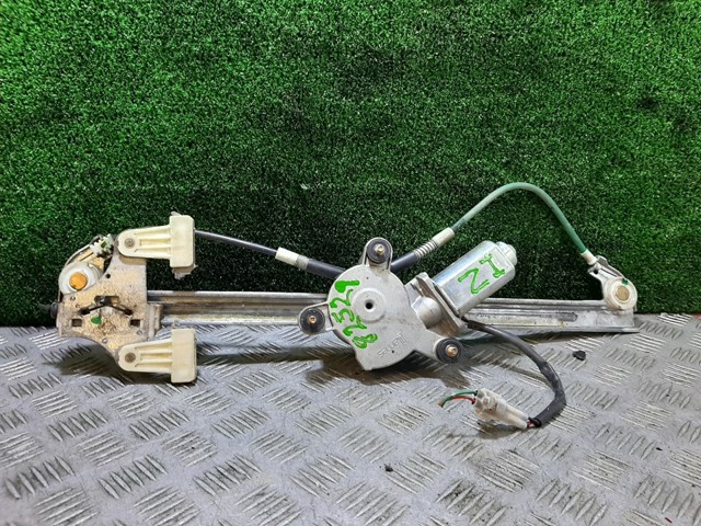 Mechanizm podnoszenia szyby drzwi przednich lewych 8340283E10 SUZUKI