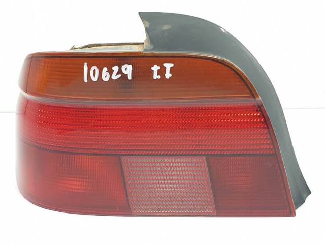 Lampa zespolona tylna lewa 8358031 BMW