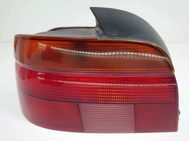 Lampa zespolona tylna lewa 8358031 BMW