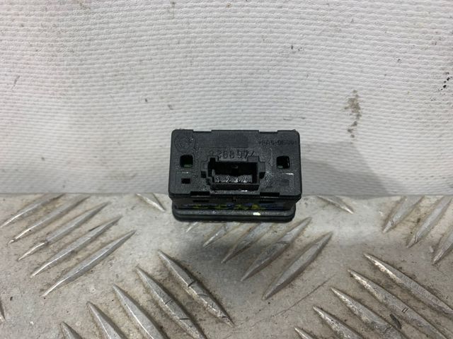 8368974 BMW