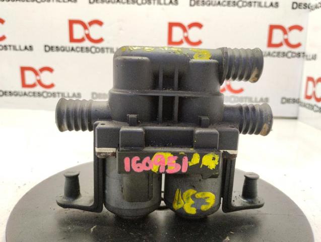 8374995 BMW
