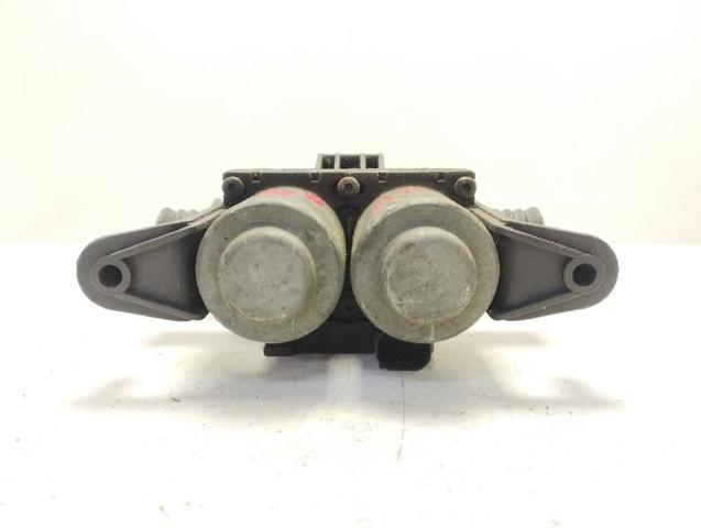 8374995 BMW