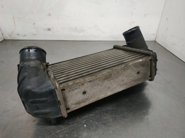 Chłodnica intercoolera 838065000 FIAT