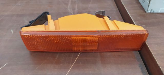 Kierunkowskaz prawy do Ford Sierra GBC