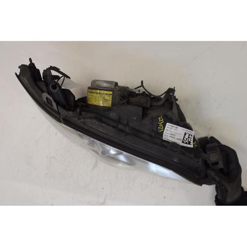 Reflektor prawy Subaru Legacy 4 B13