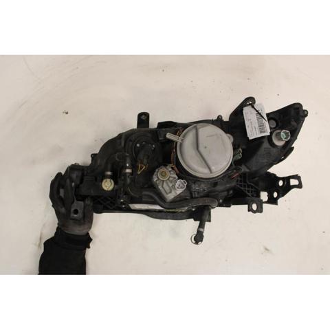 Reflektor prawy Subaru Legacy 4 B13