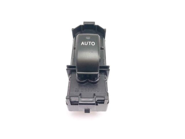 8403048070 Toyota