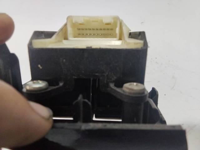 8404033100 Toyota