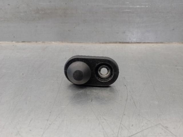 Czujnik zamykania drzwi (wyłącznik krańcowy) 842310D030 TOYOTA