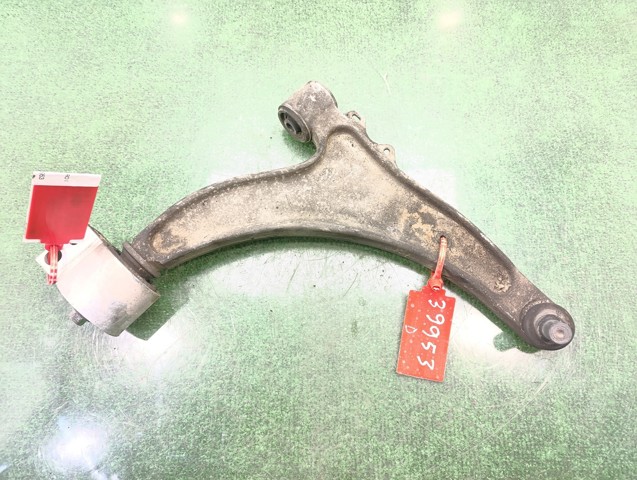 Wahacz zawieszenia przedniego dolny prawy 84248215 OPEL