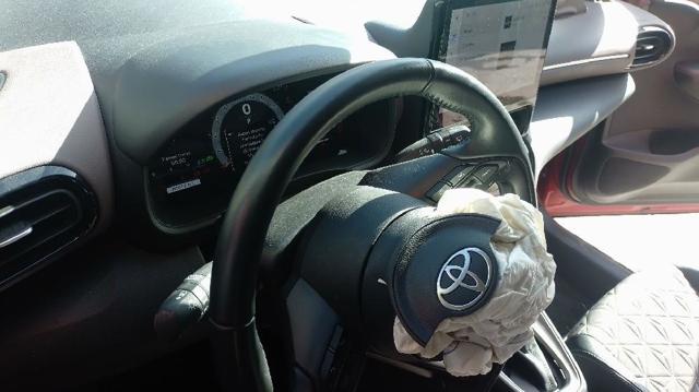 8432902040 Toyota