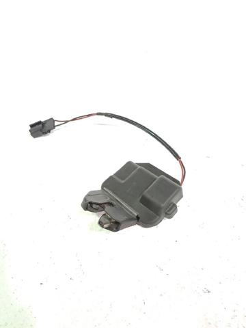 Kupić Zamek klapy bagażnika (3/5 drzwi tylnych) Nissan Primera  P12 w dobrej cenie