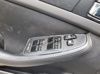 Panel przyciskowy sterowania podnośnikiem szyby przedni lewy 8482005100 TOYOTA