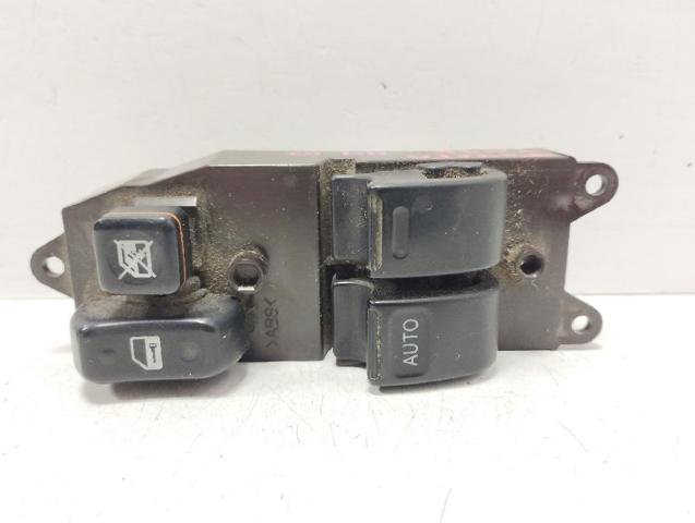 8482010100 Toyota