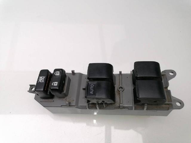 Panel przyciskowy sterowania podnośnikiem szyby przedni lewy 8482012520 TOYOTA